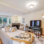 Florentia Residence By Betterstay